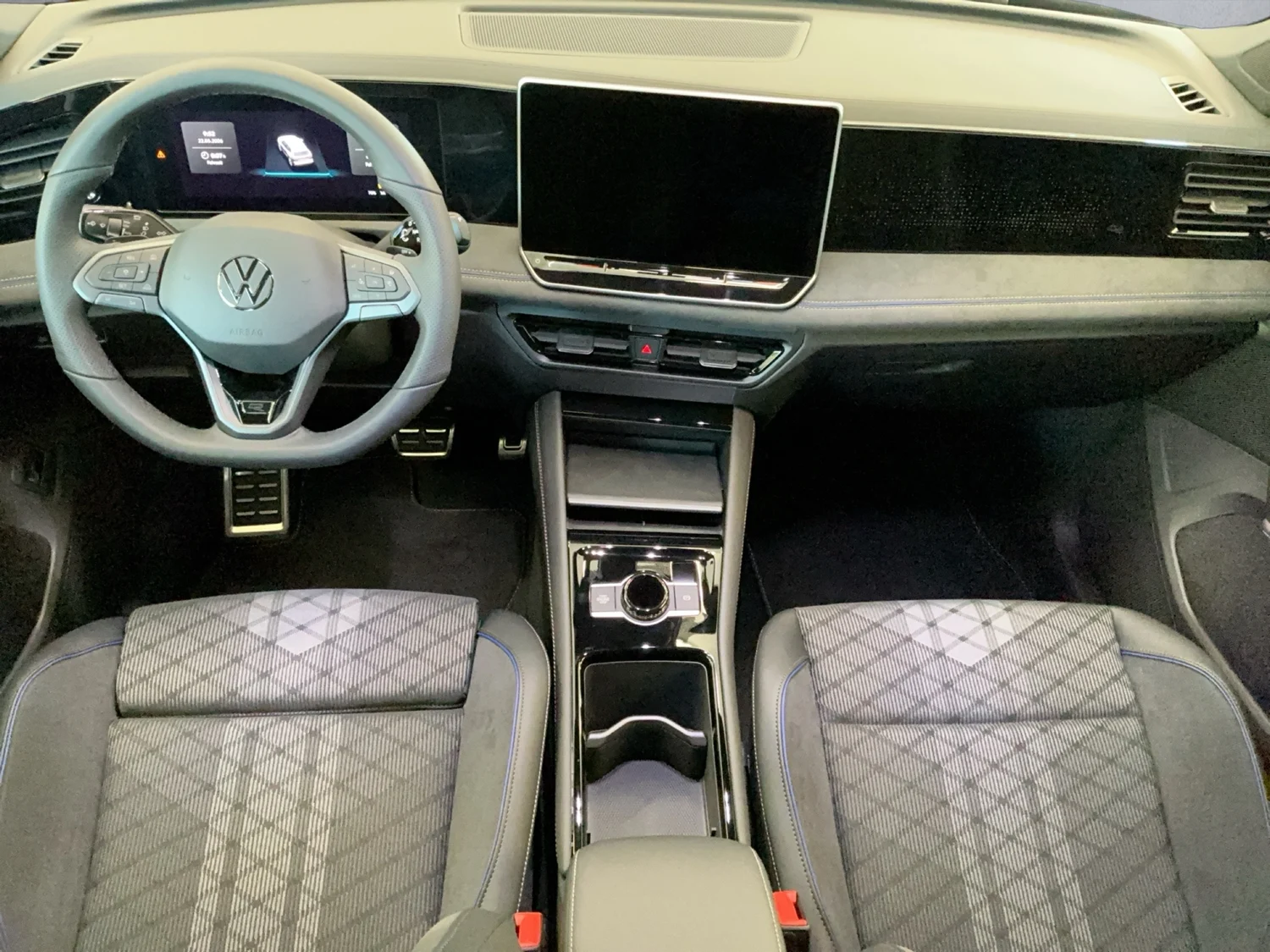 Bild eines VW Tiguan Sport TDI 4MOTION DSG
