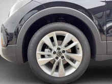 VW T-Cross Friends TSI DSG in Deep Black Perleffekt