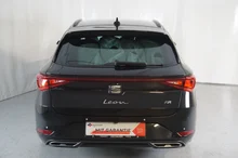 SEAT Leon SP Kombi FR 1.5 TSI ACT in Nacht-Schwarz Metallic