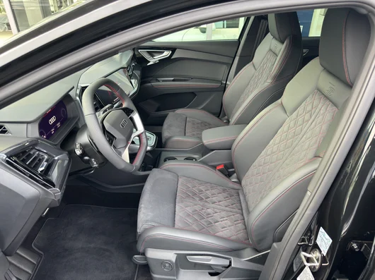 Bild eines Q4 Sportback 55 e-tron quattro