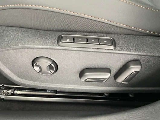 Bild eines CUPRA Leon 1.5 eTSI DSG