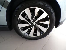 VW ID.Polo ID. Polo Life Edition 155 kW - 52 kWh in Oyster Silver Metallic