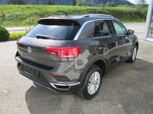 VW T-Roc Design TSI in Black Oak Brown Metallic