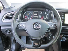 VW T-Roc Design TSI in Black Oak Brown Metallic