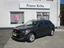 VW T-Roc Design TSI in Black Oak Brown Metallic