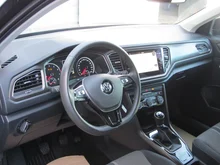 VW T-Roc Design TSI in Black Oak Brown Metallic
