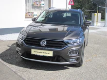 VW T-Roc Design TSI in Black Oak Brown Metallic