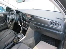 VW T-Roc Design TSI in Black Oak Brown Metallic