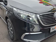 Mercedes EQV 300 Kombi lang 100kWh in schwarz