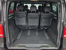 Mercedes EQV 300 Kombi lang 100kWh in schwarz