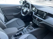 Thumbnail-Foto von Fahrzeug