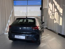 SEAT Ibiza Reference Edition 1.0 80PS in Magnet-Grau Metallic