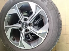 Thumbnail-Foto von Fahrzeug