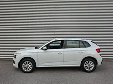 Škoda Kamiq Selection TSI in Moon-Weiß Metallic