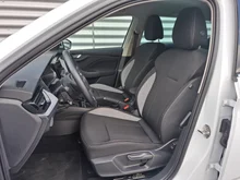 Škoda Kamiq Selection TSI in Moon-Weiß Metallic