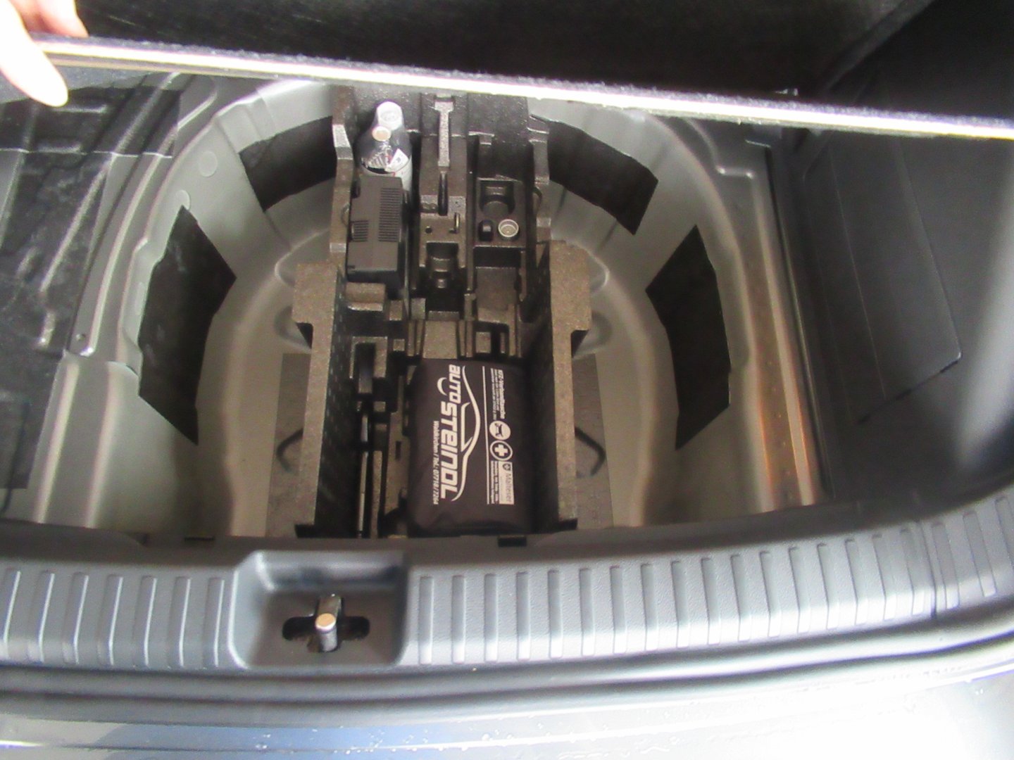 Fahrzeug Vorschaubild