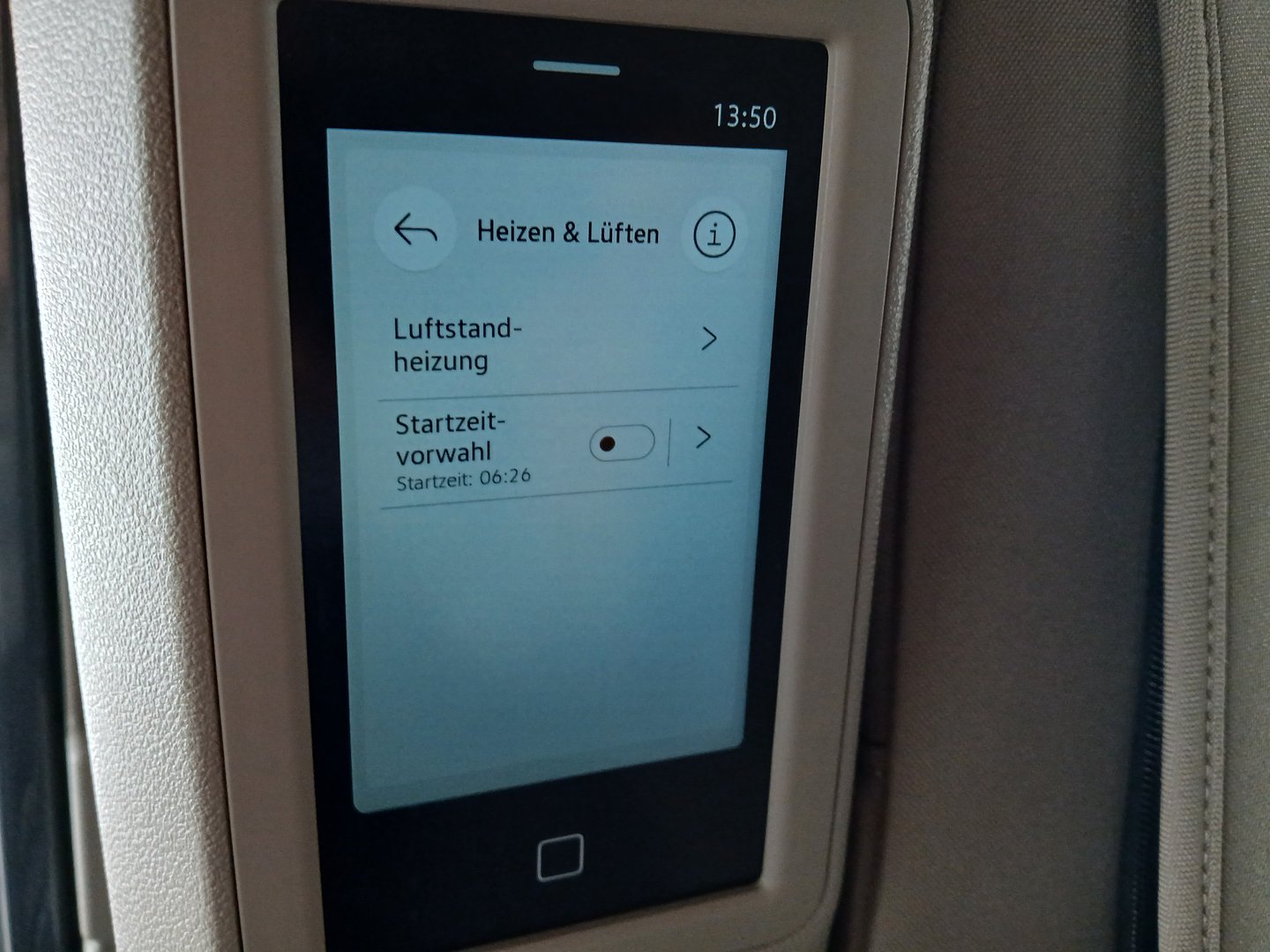 VW California Beach Camper eHyb. 180 kW 4M | Bild 36 von 40