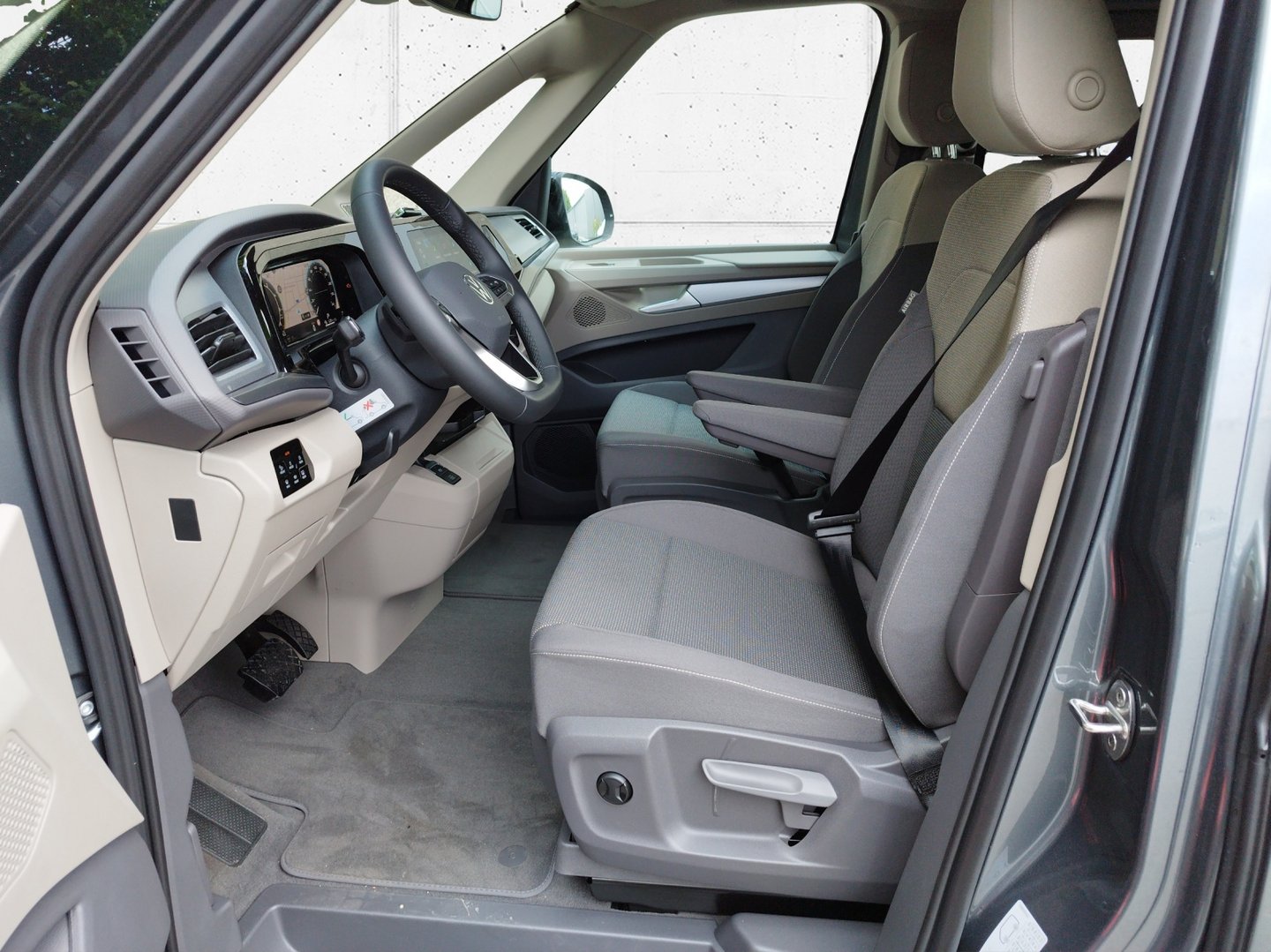 VW California Beach Camper eHyb. 180 kW 4M | Bild 6 von 25