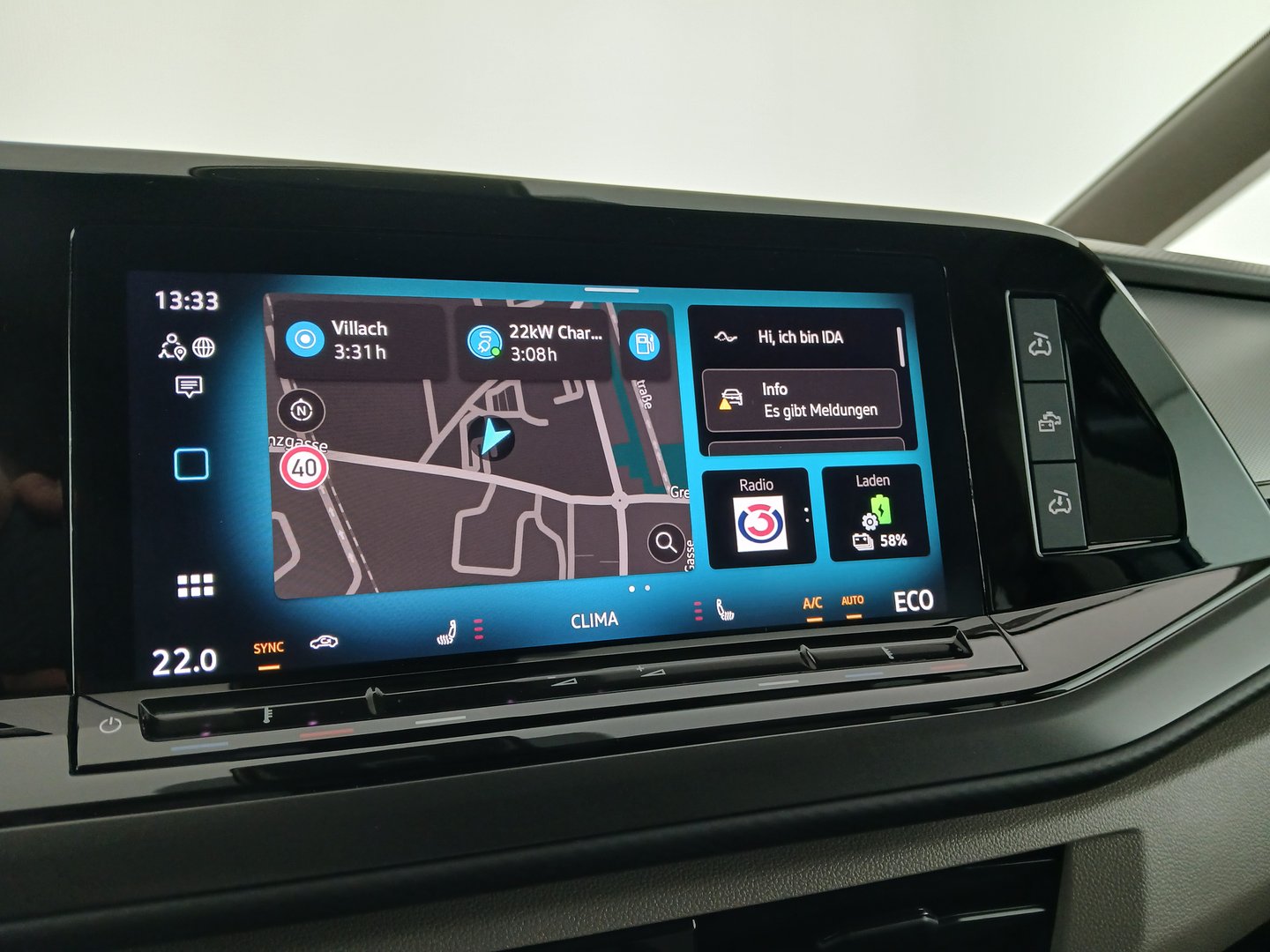 VW California Beach Camper eHyb. 180 kW 4M | Bild 18 von 40