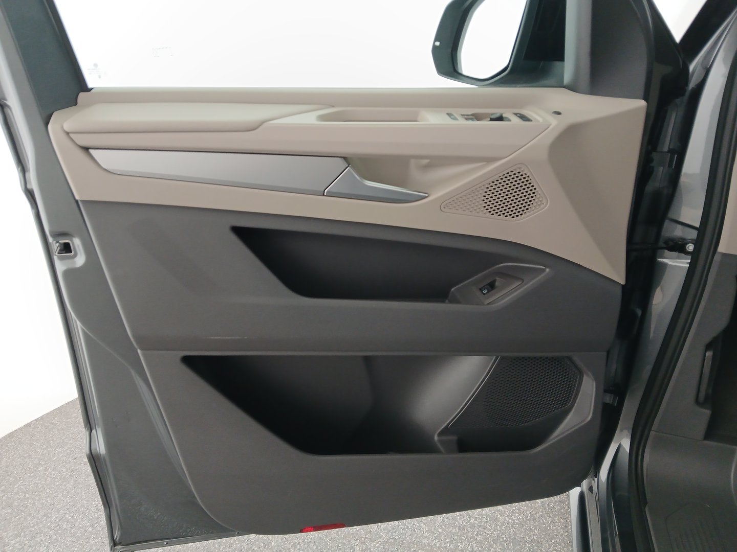 VW California Beach Camper eHyb. 180 kW 4M | Bild 10 von 40