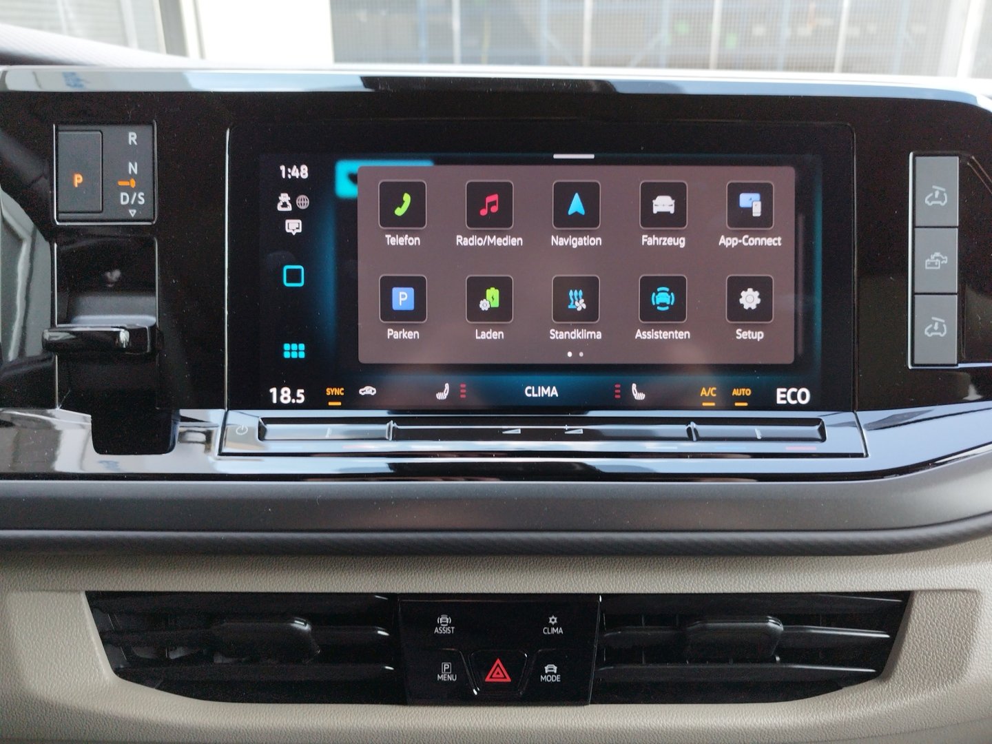 VW California Beach Camper eHyb. 180 kW 4M | Bild 22 von 25