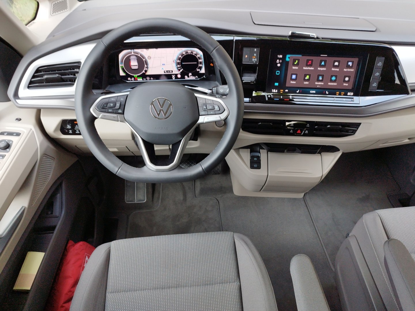 VW California Beach Camper eHyb. 180 kW 4M | Bild 7 von 25