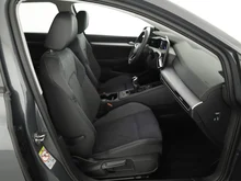 VW Golf Variant Business TSI in Delfingrau Metallic