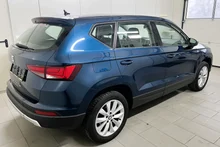 Thumbnail-Foto von Fahrzeug