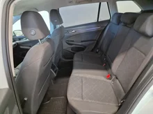 VW Golf Variant Life TDI in Pure White