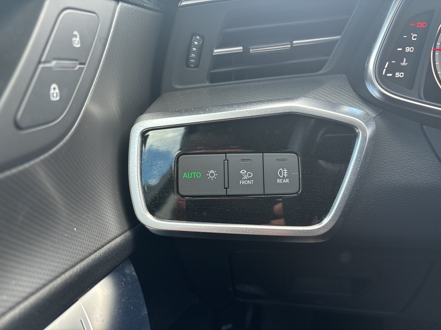 Audi A6 Avant 35 TDI Sport | Bild 9 von 21