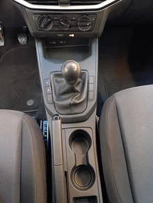 SEAT Ibiza Reference 1.0 TSI 95PS in Nacht-Schwarz Metallic