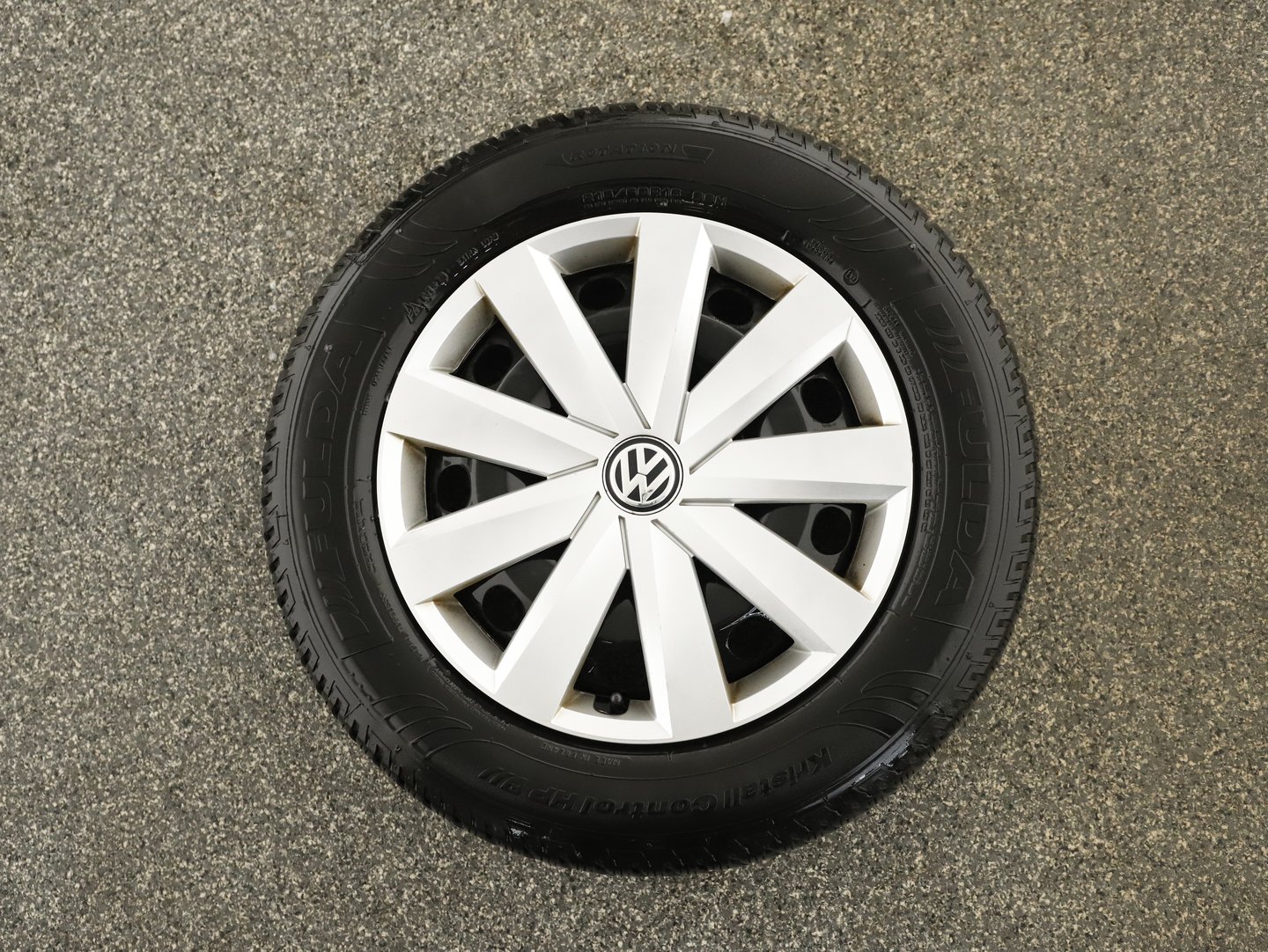 VW Passat Variant Business TDI DSG | Bild 27 von 29