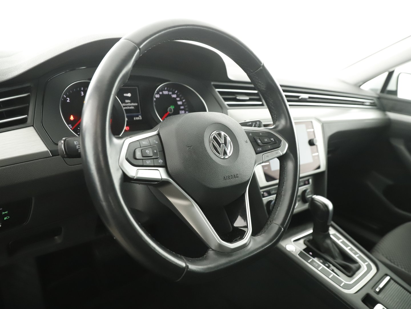 VW Passat Variant Business TDI DSG | Bild 16 von 29