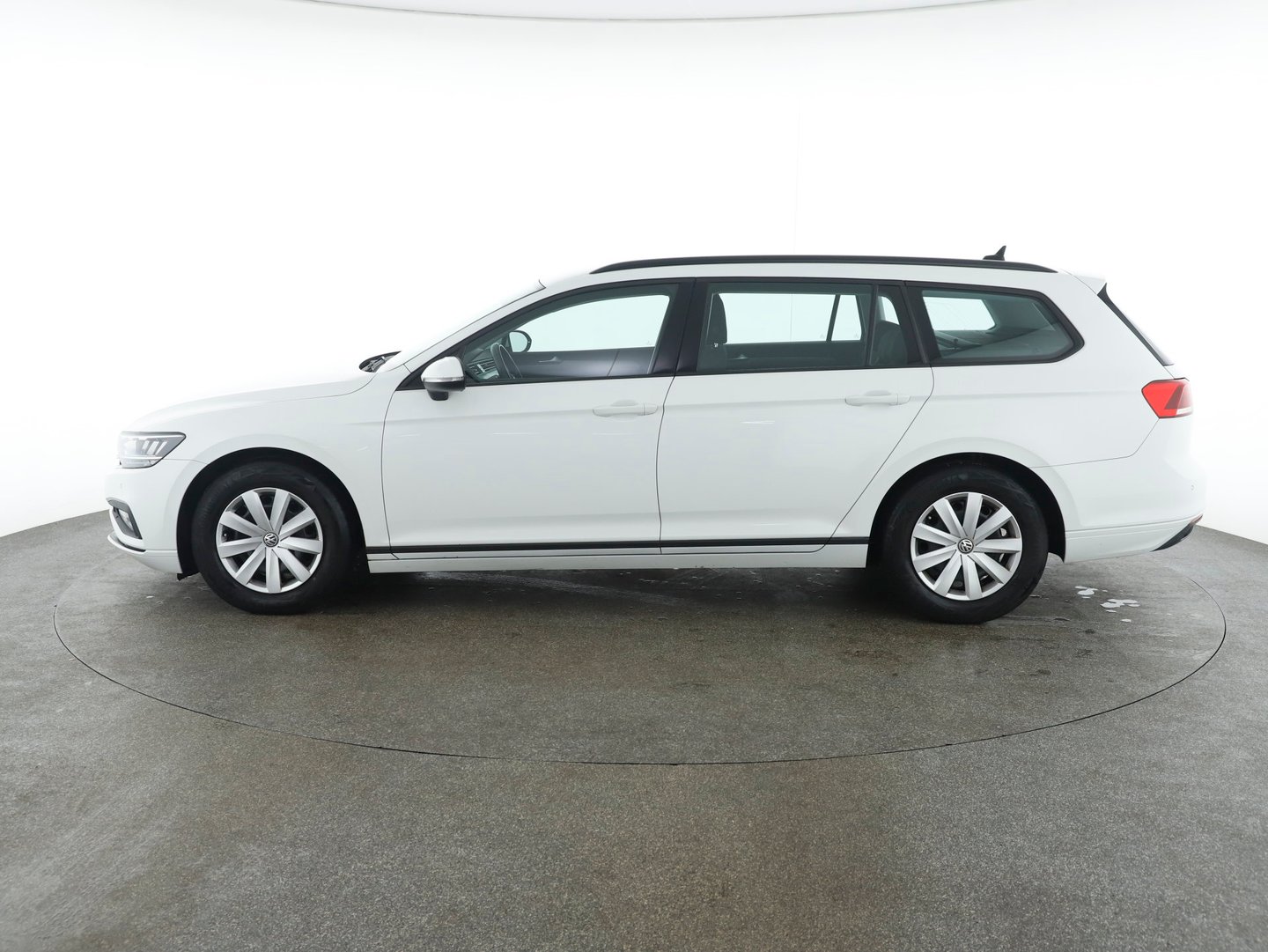 VW Passat Variant Business TDI DSG | Bild 8 von 29
