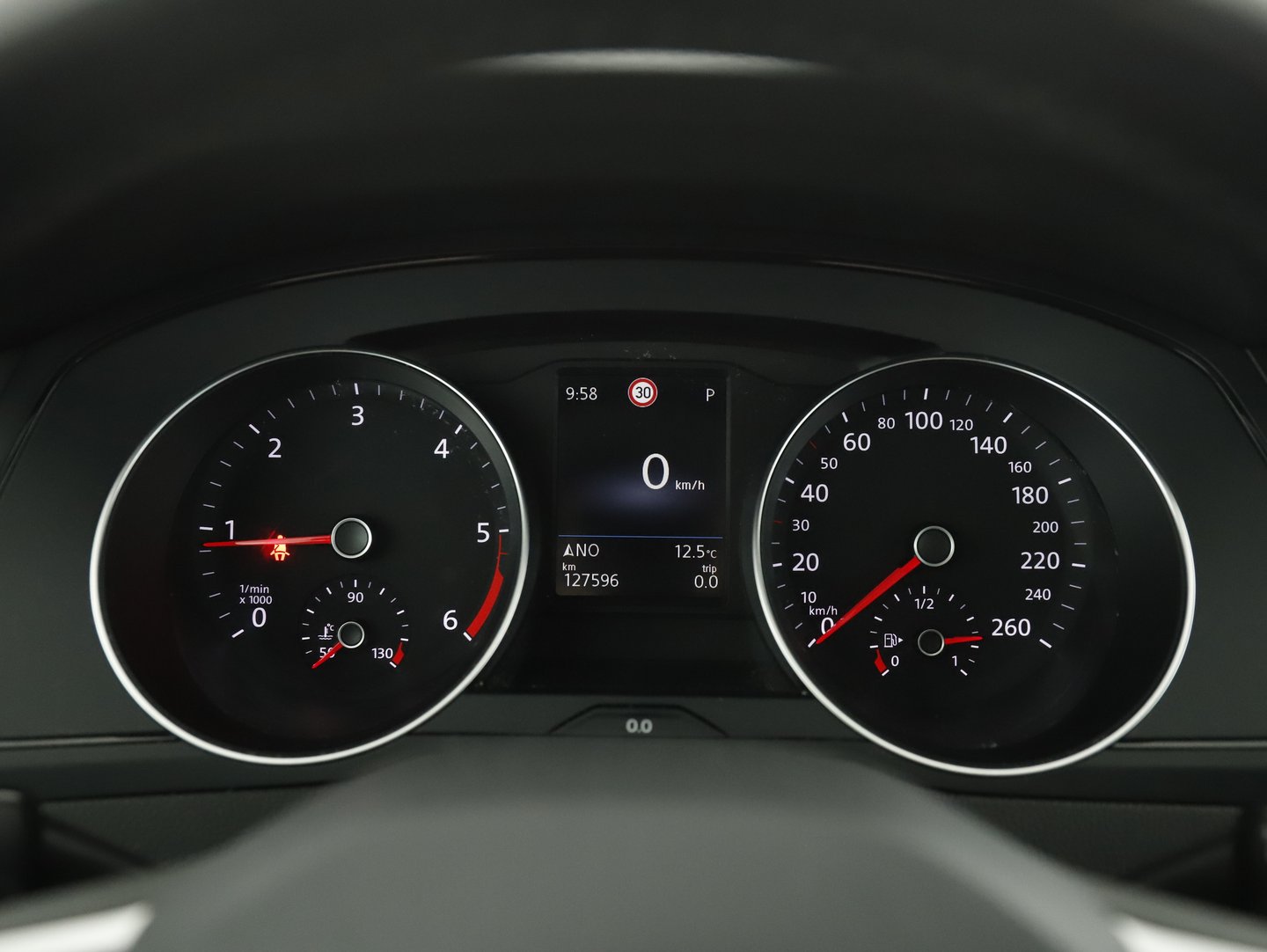 VW Passat Variant Business TDI DSG | Bild 15 von 29
