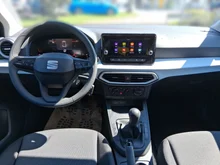 SEAT Arona Reference Edition 1.0 TSI in Nacht-Schwarz Metallic