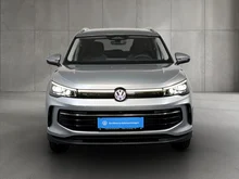 VW Tiguan Friends TDI DSG in Oyster Silver Metallic