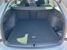 Škoda Octavia Combi Selection TDI DSG in Stahl-Grau