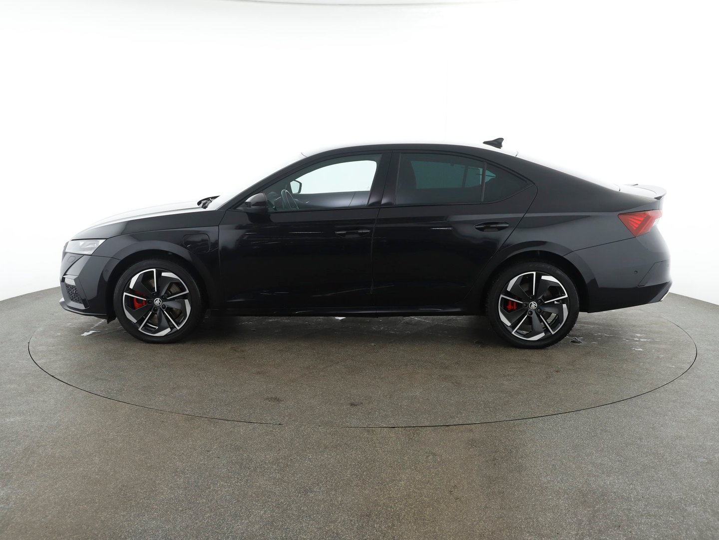 Škoda OCTAVIA RS iV 245 DSG | Bild 8 von 31