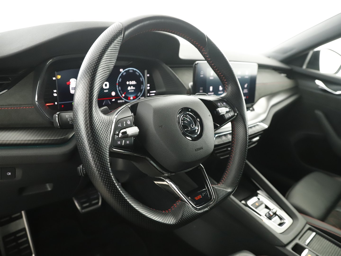 Škoda OCTAVIA RS iV 245 DSG | Bild 16 von 31