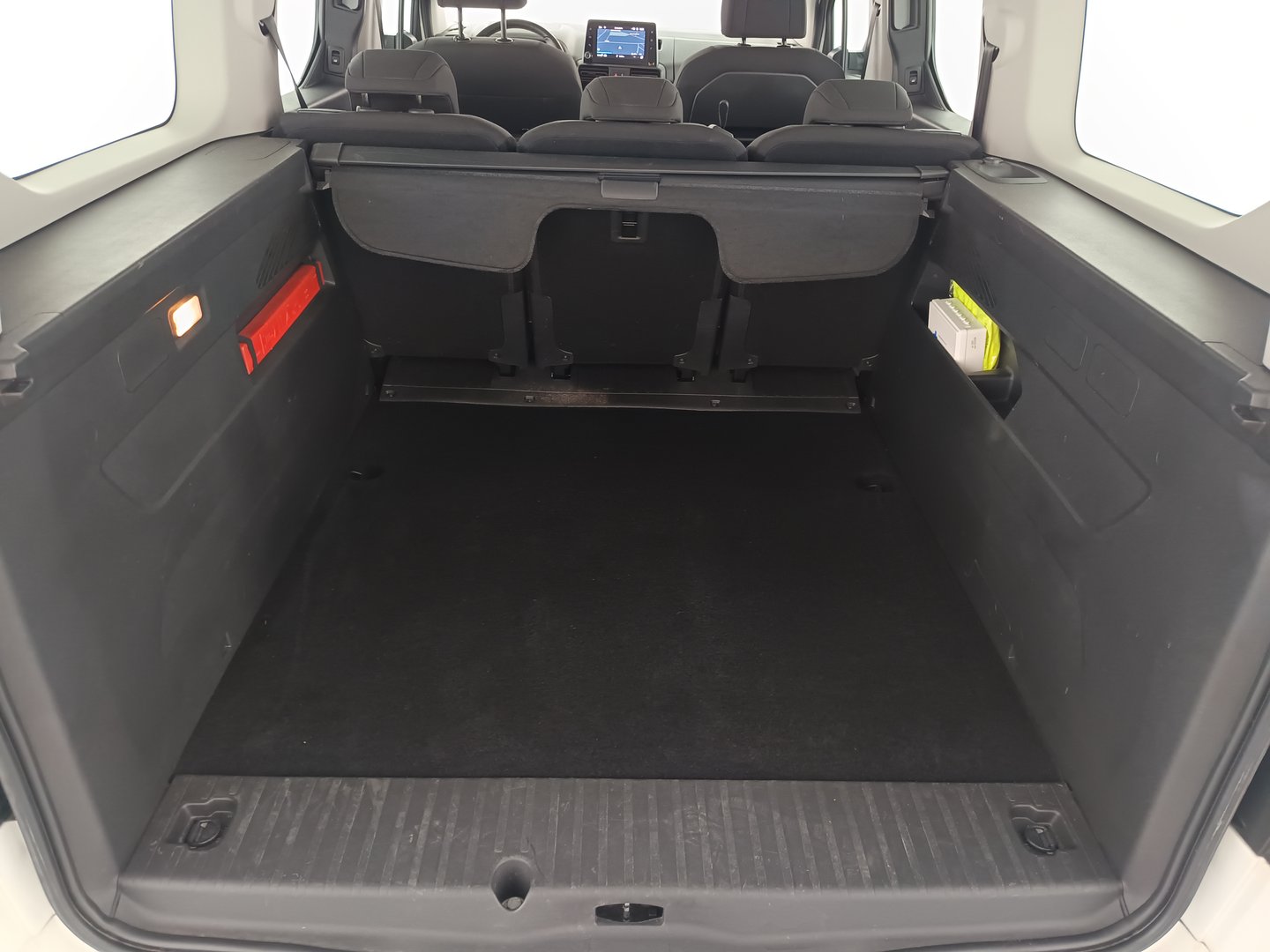 Opel Combo Life 1,5 CDTI BlueInj. XL L2H1 Innovation S/S | Bild 32 von 34