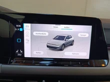 VW Golf Rabbit 45 TSI in Deep Black Perleffekt