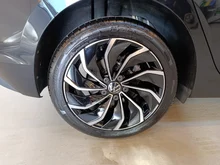 VW Golf Rabbit 45 TSI in Deep Black Perleffekt