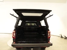 VW Amarok Life TDI 4MOTION in Midnight Black Metallic