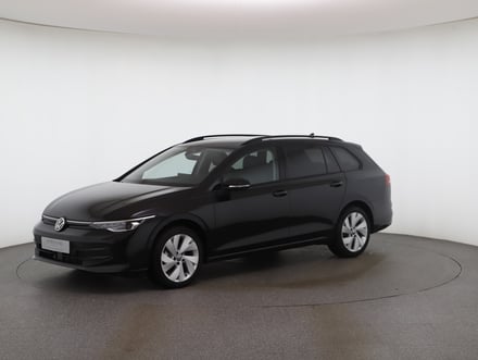 VW Golf Variant Business mHeV DSG