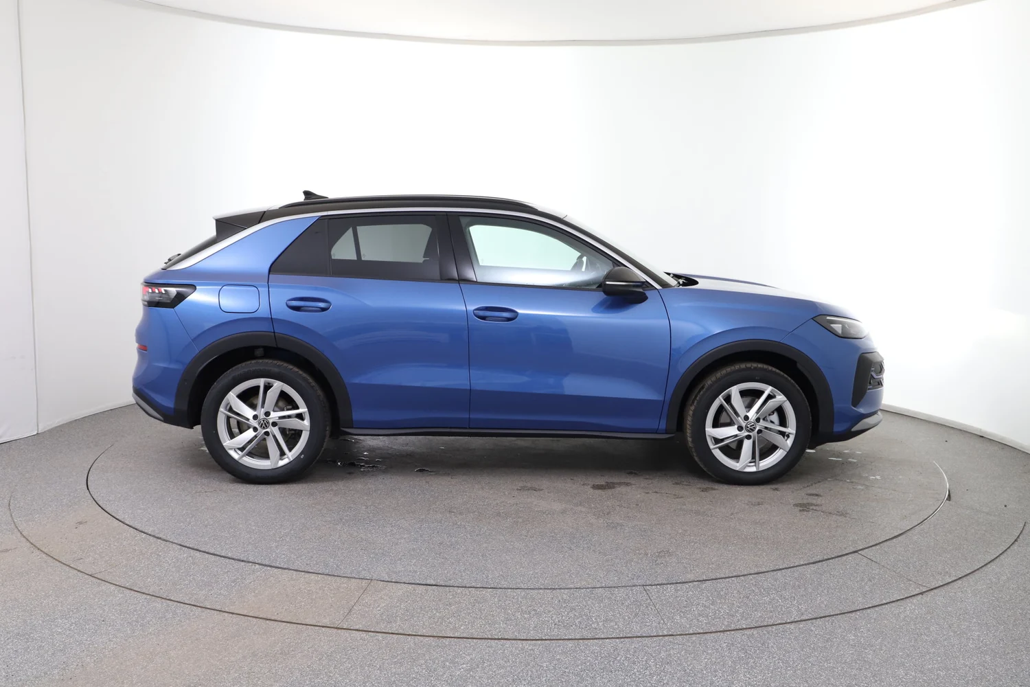 Bild eines VW T-Roc Life eTSI DSG