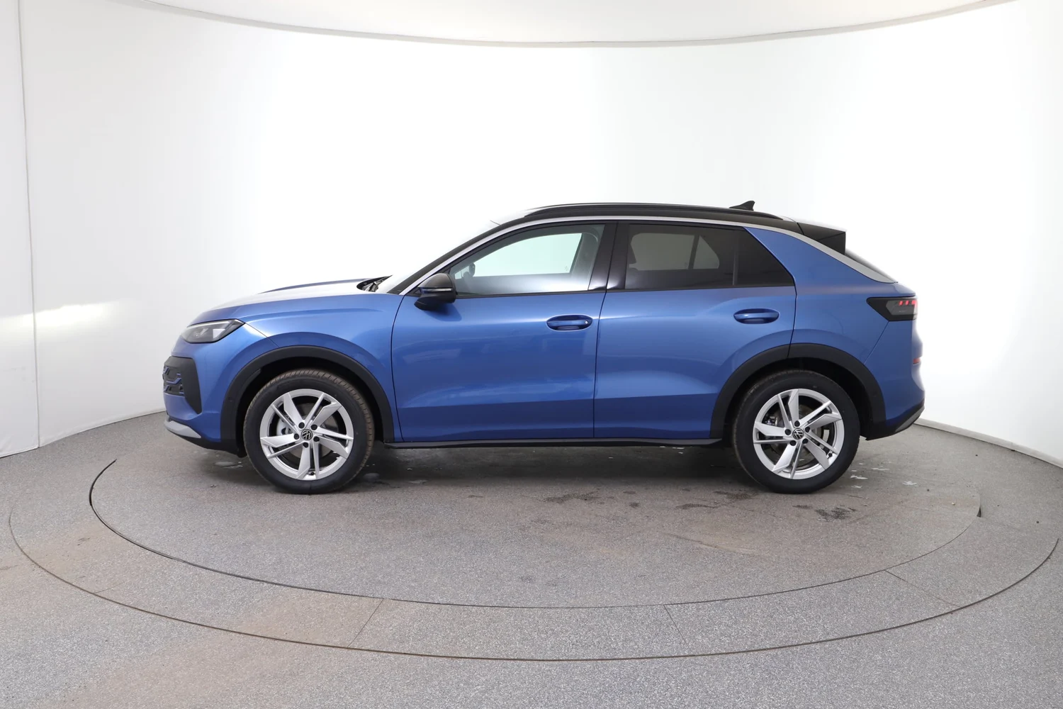 Bild eines VW T-Roc Life eTSI DSG