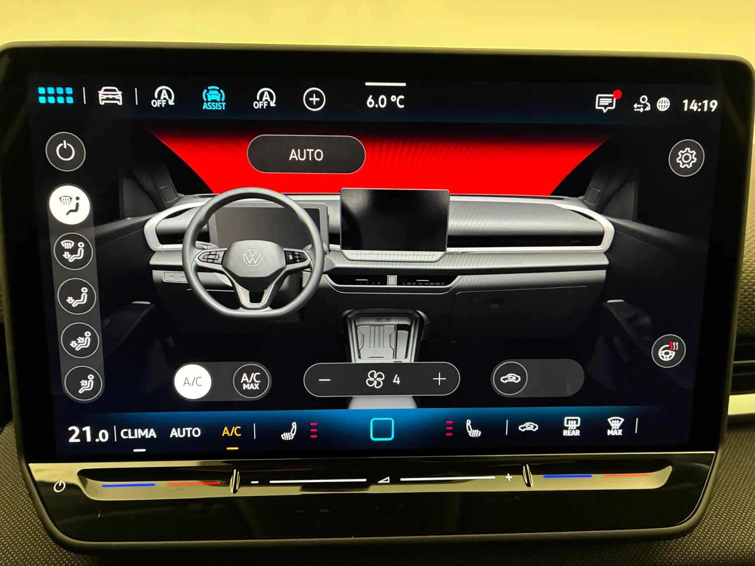 Bild eines VW T-Roc Life eTSI DSG