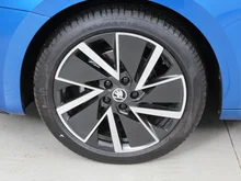 Thumbnail-Foto von Fahrzeug