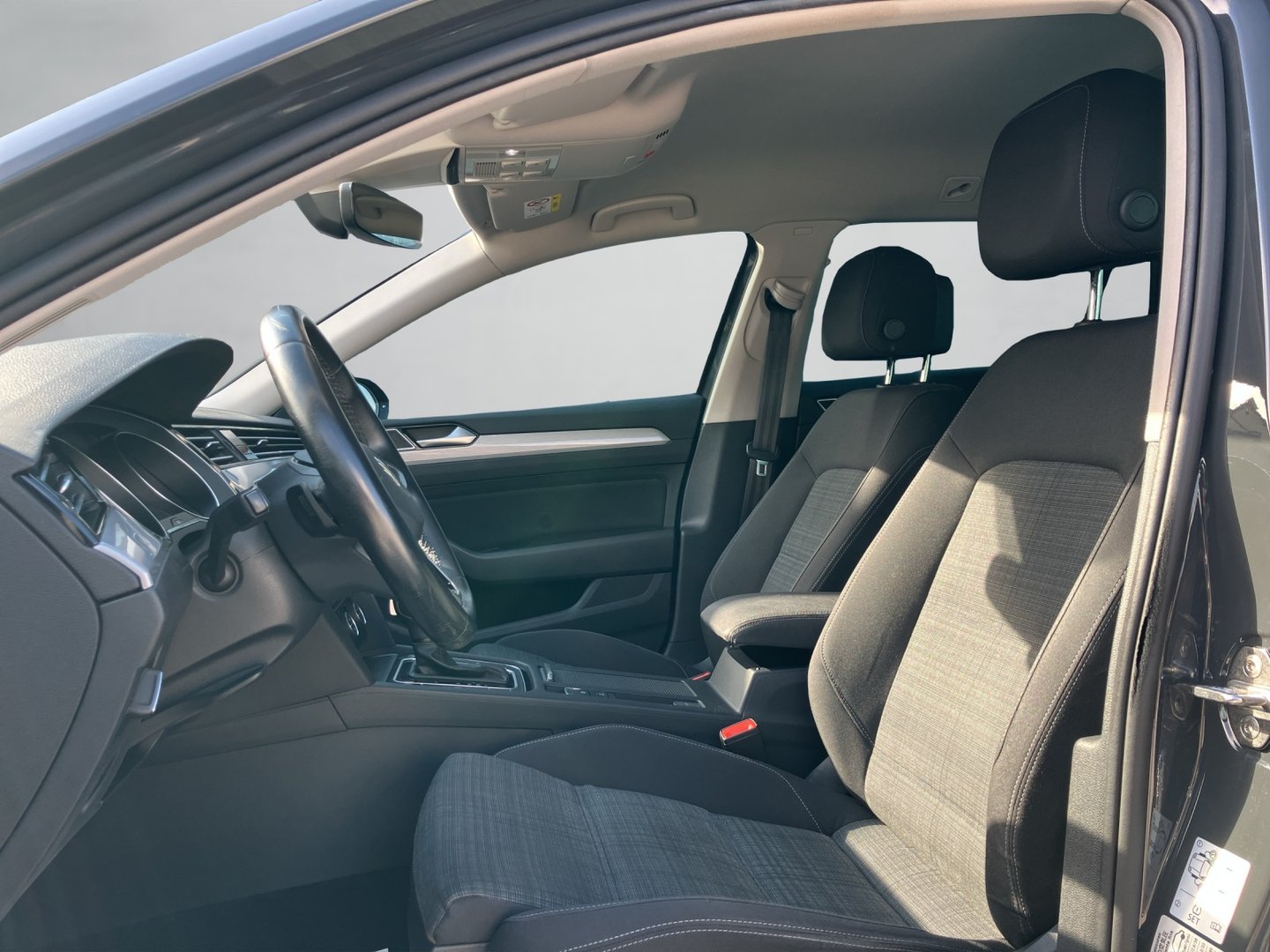 VW Passat Variant Business TDI SCR DSG | Bild 4 von 19